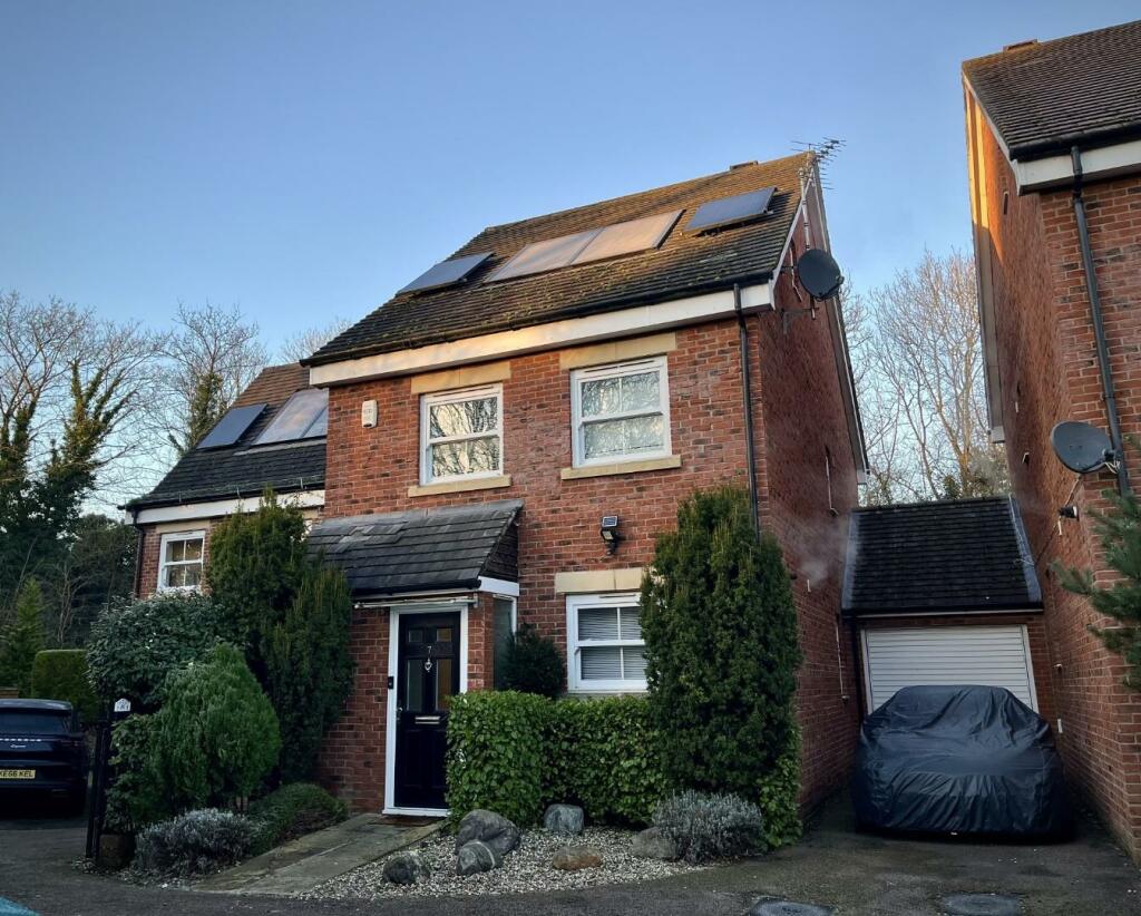 Front pic landscape.jpg