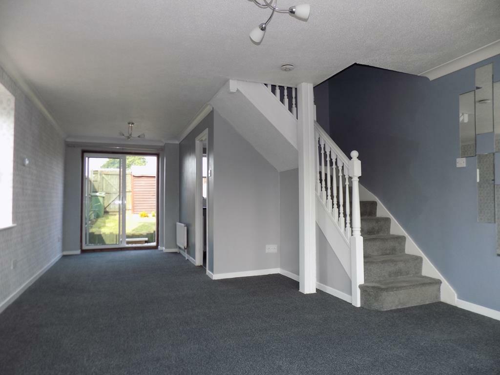 SITTING / DINING ROOM