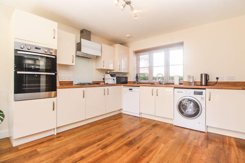 Kitchen/Diner/Family Room