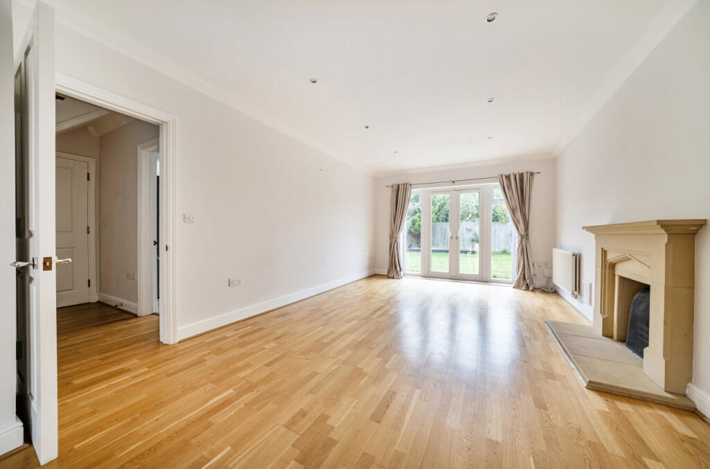 1347843-24-68b729...