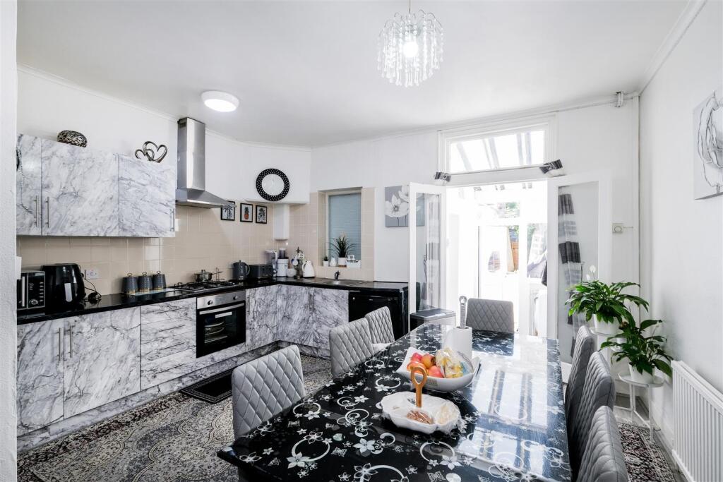 21 Violet Road-11.jpg