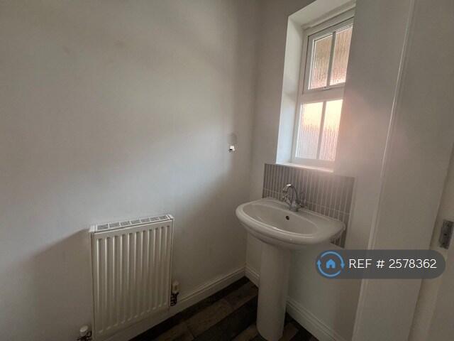Downstairs Cloakroom