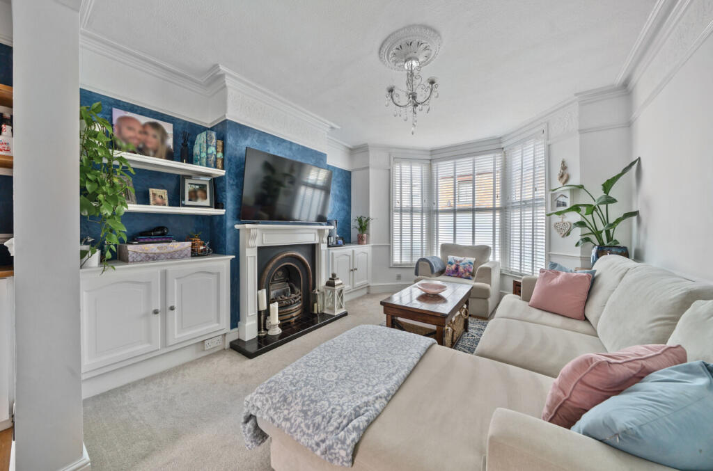 1317760-17-685edb...