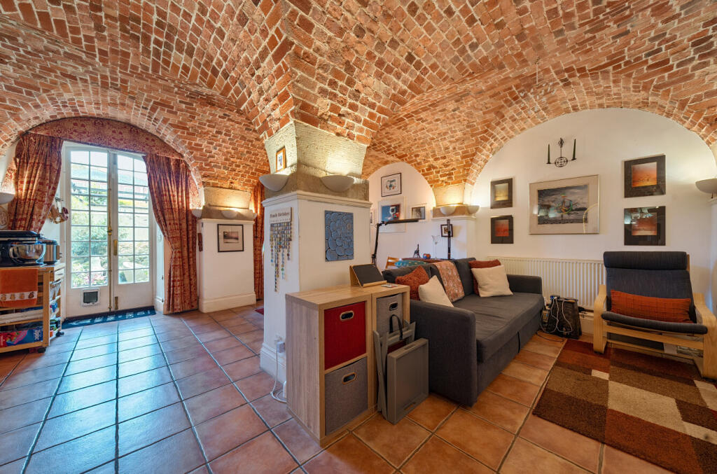 1348897-40-68cadd...