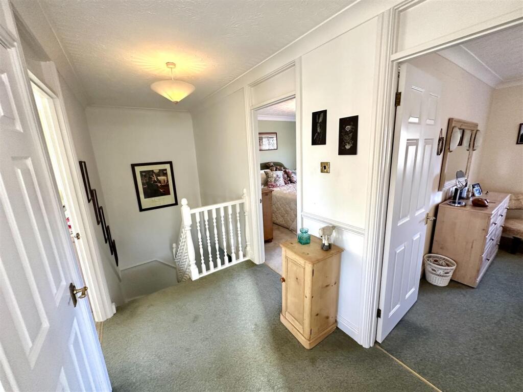 FIRST FLOOR STARS AND LANDING