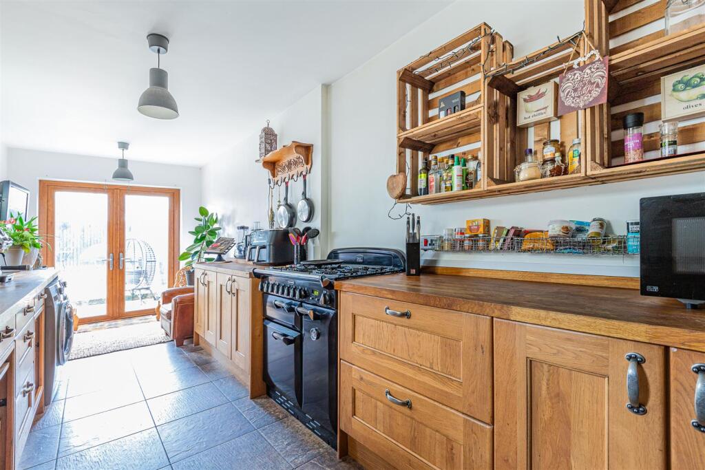 Arabella Street 149-15.jpg