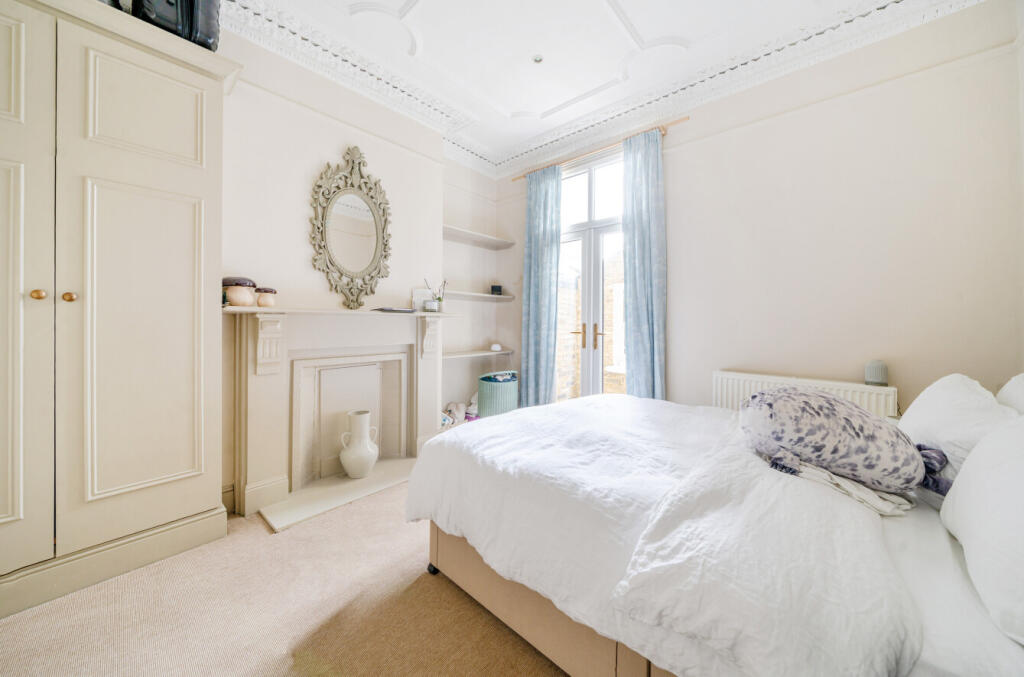 1298270-17-6836f0...