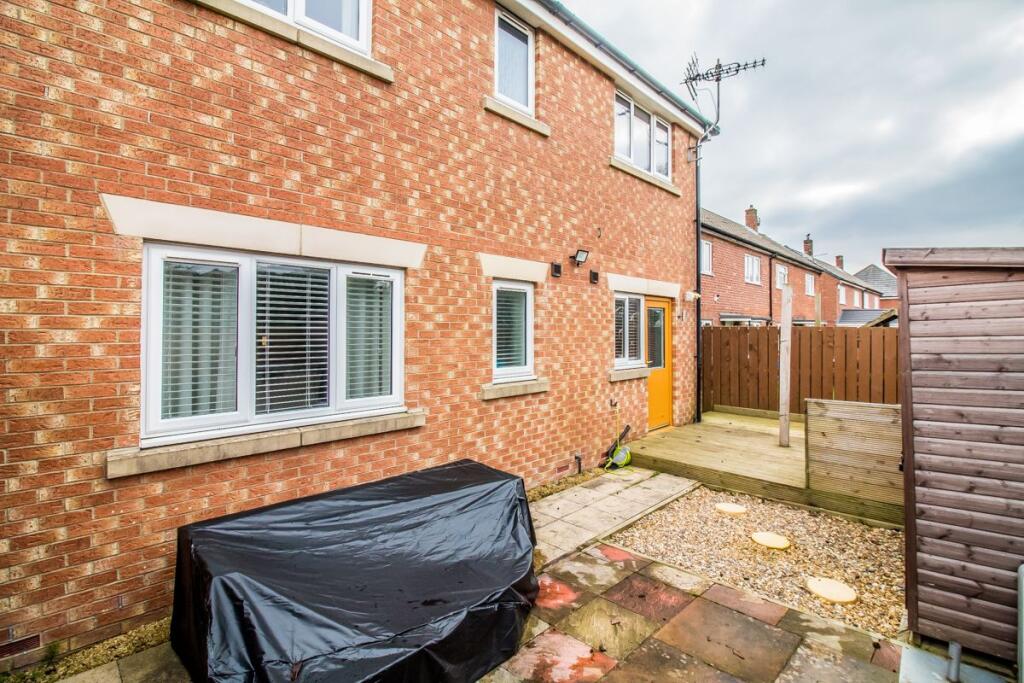 Rear External Pic 2.