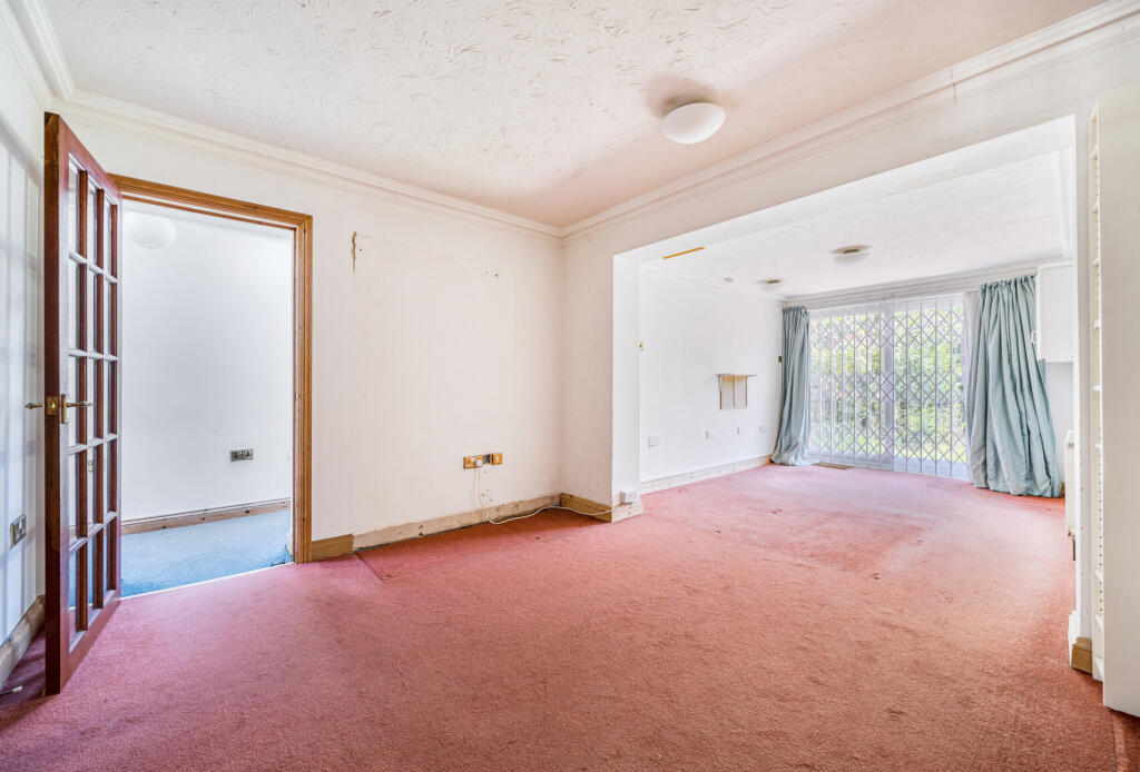 1305695-13-6852b2...