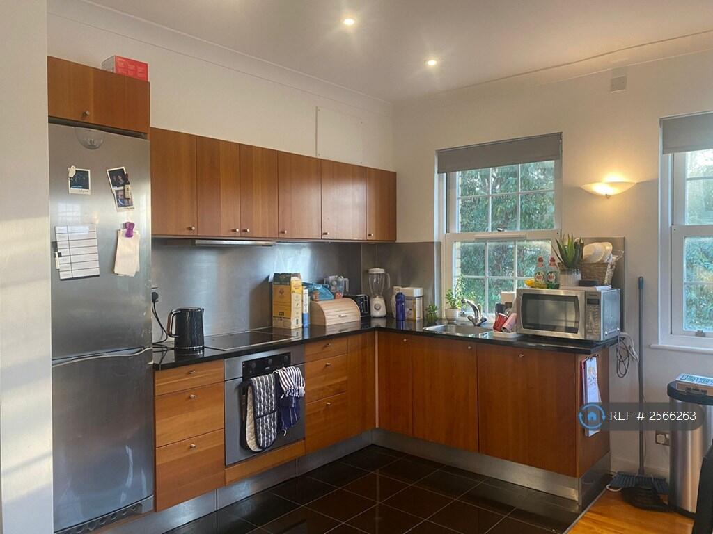 Open Plan Living Room/Kitchen
