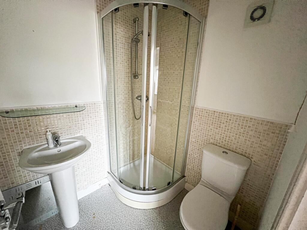 En-suite Bathroom