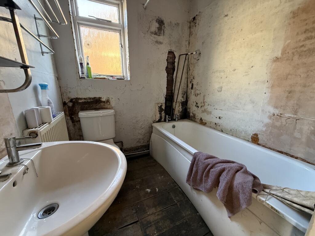 Photo 28-11-2025  10 25 49 T202511281218.jpg