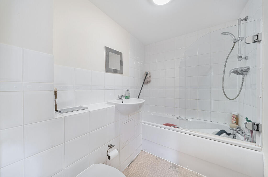 1287642-15-683828...