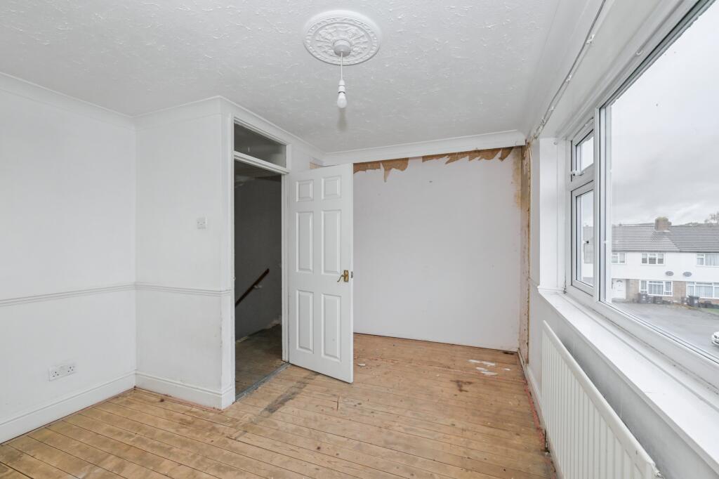 6A Holme Close, Cheshunt, Waltham Cross EN8 8ST