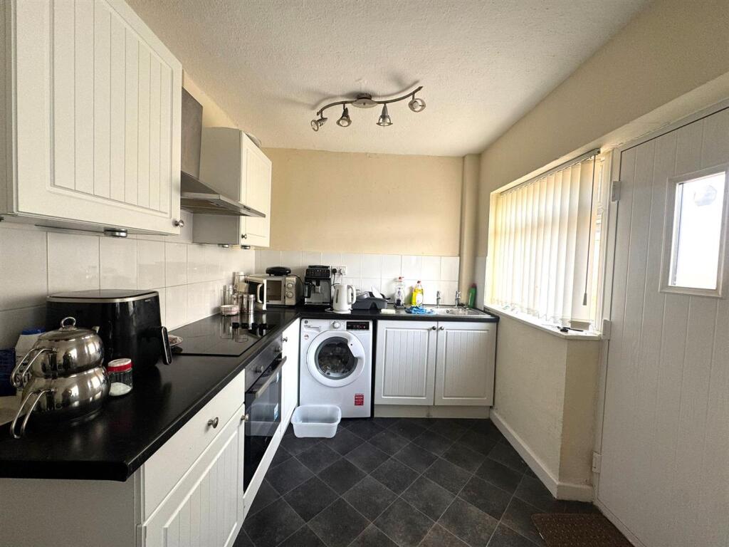 WhatsApp Image 2025-12-16 at 15.25.09.jpeg