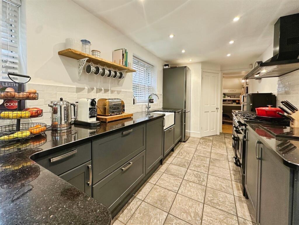 2bf1fb6d--44C7-BDCD-9FB4D1AA52D9-85894-00001C1C271