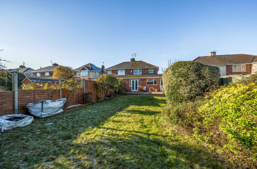 13830164692064175054a