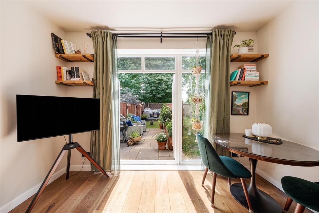 Brettenham Road, E17