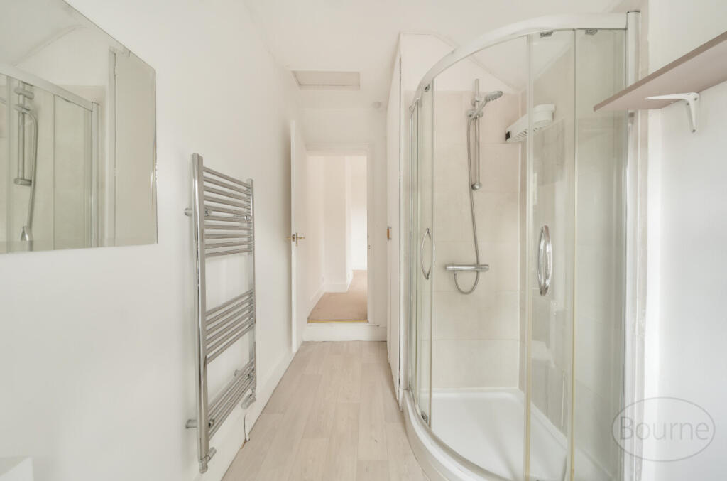 5cdf3ebb-5937-481...