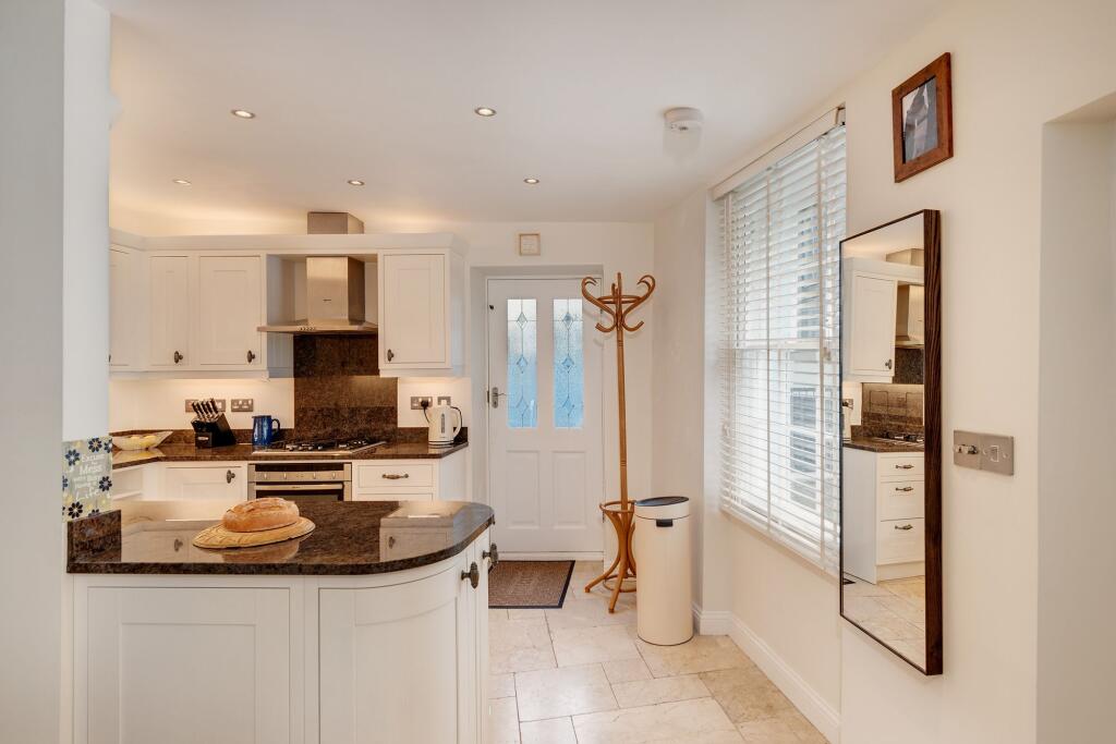Dennings House_Kitchen