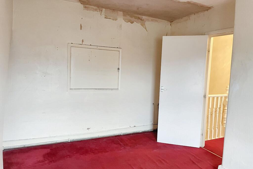 68 A &amp; B Gosberton Road, Balham SW12 8LQ