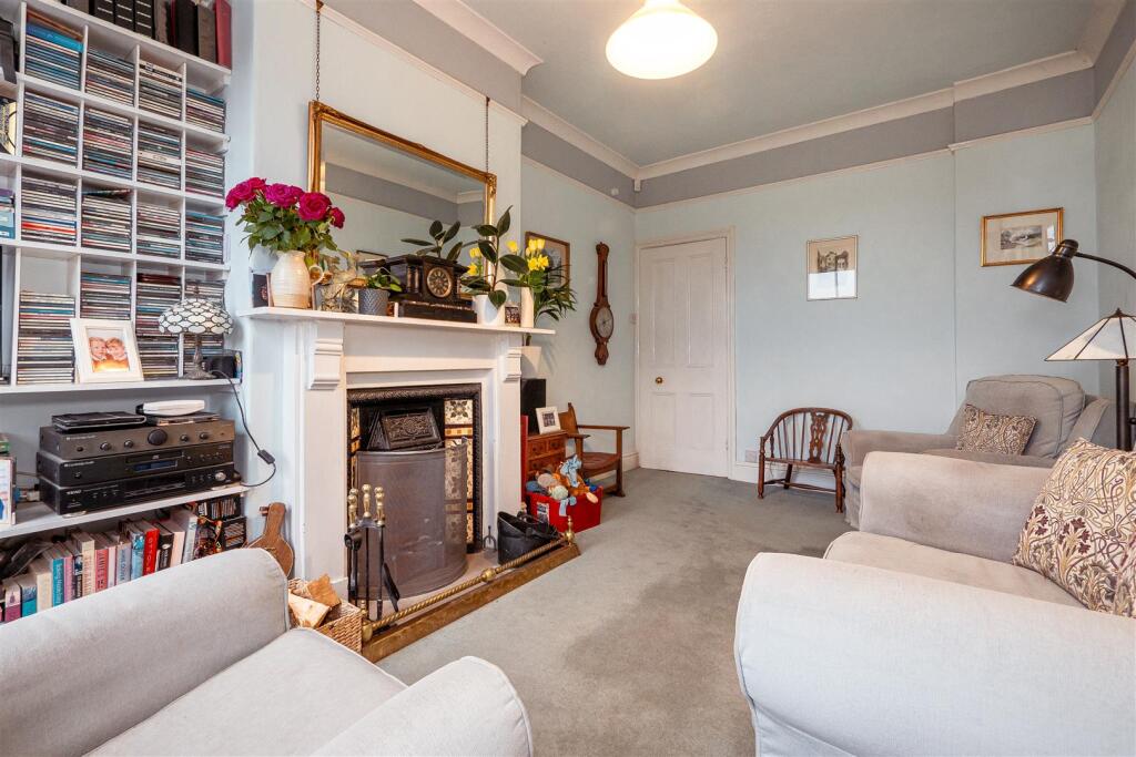 Family Room Aspect 2