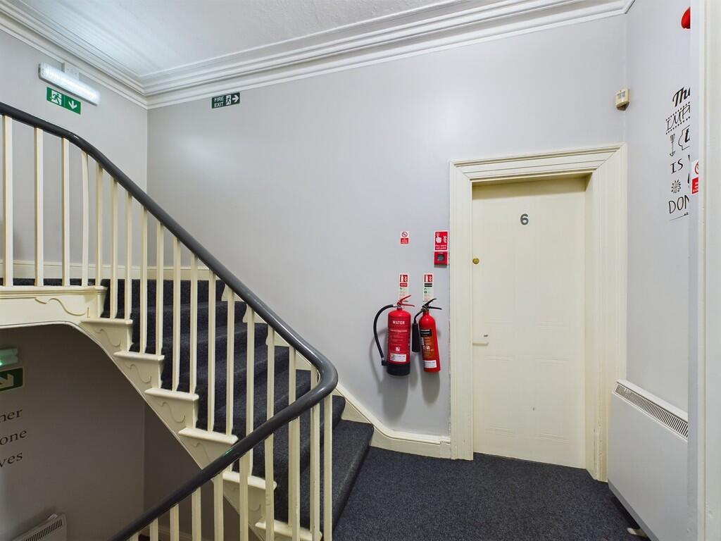 CAM01835G0-PR0152...