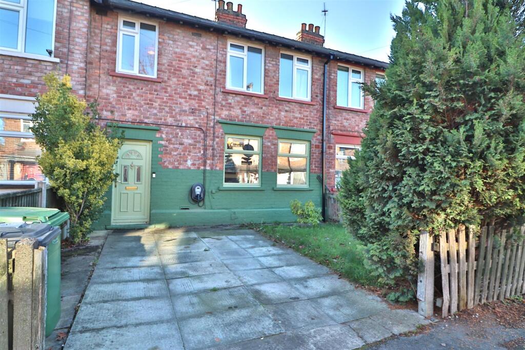 Broadbent Avenue, Warrington