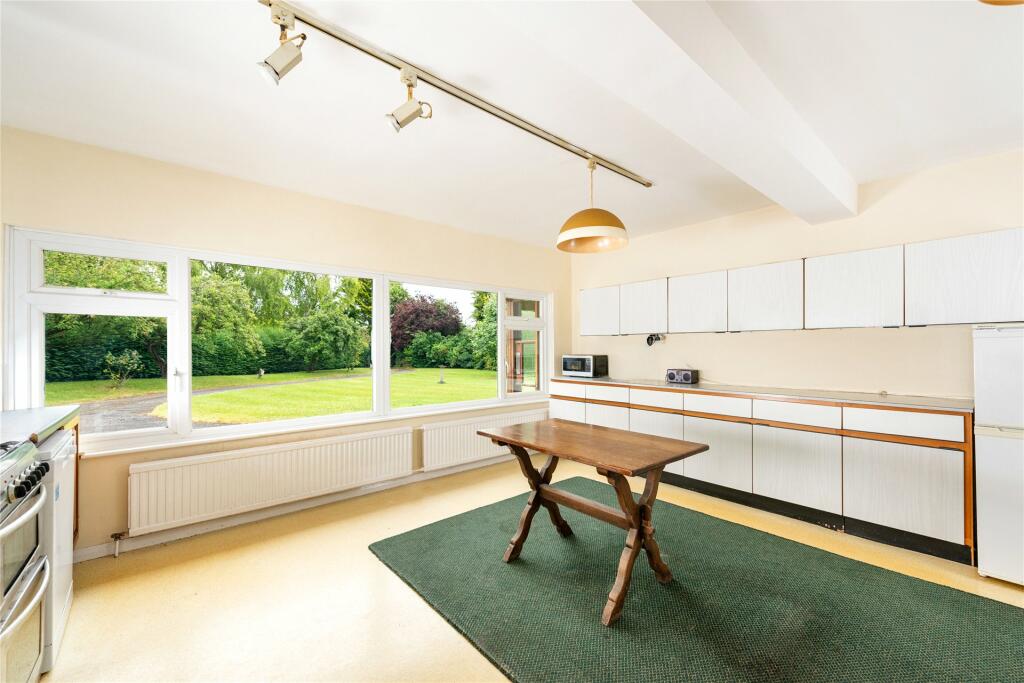 Kitchen/Breakfast