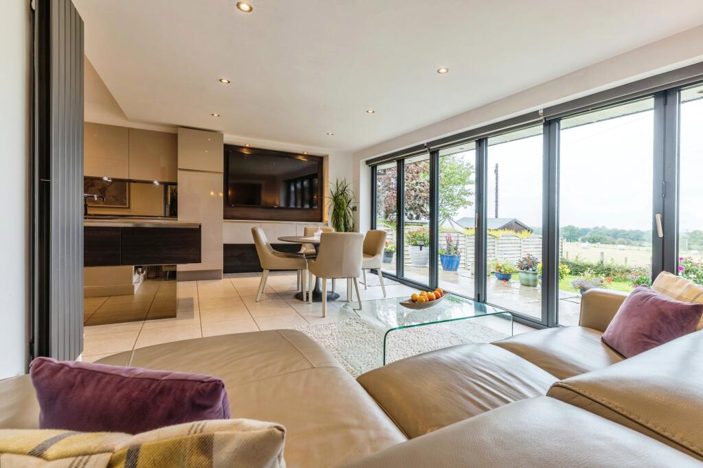 Living Kitchen