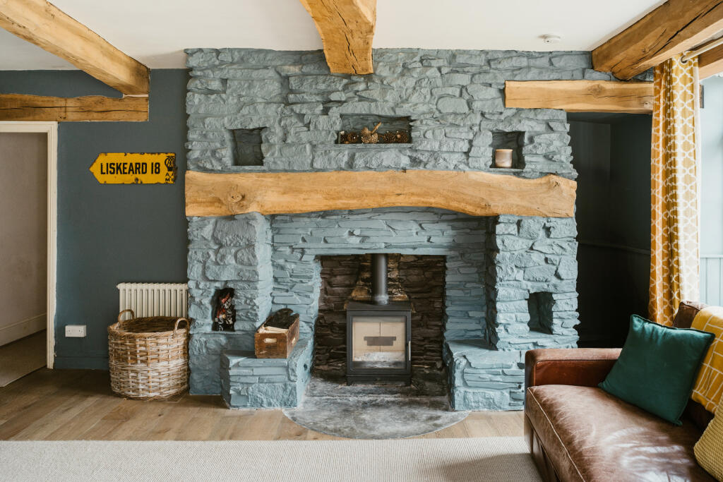 275814 - a0OP6000006sgGXMAY_N42.jpg