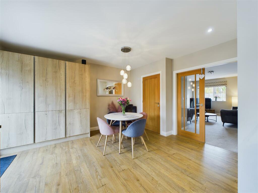 LIVING/ DINING/ KITCHEN