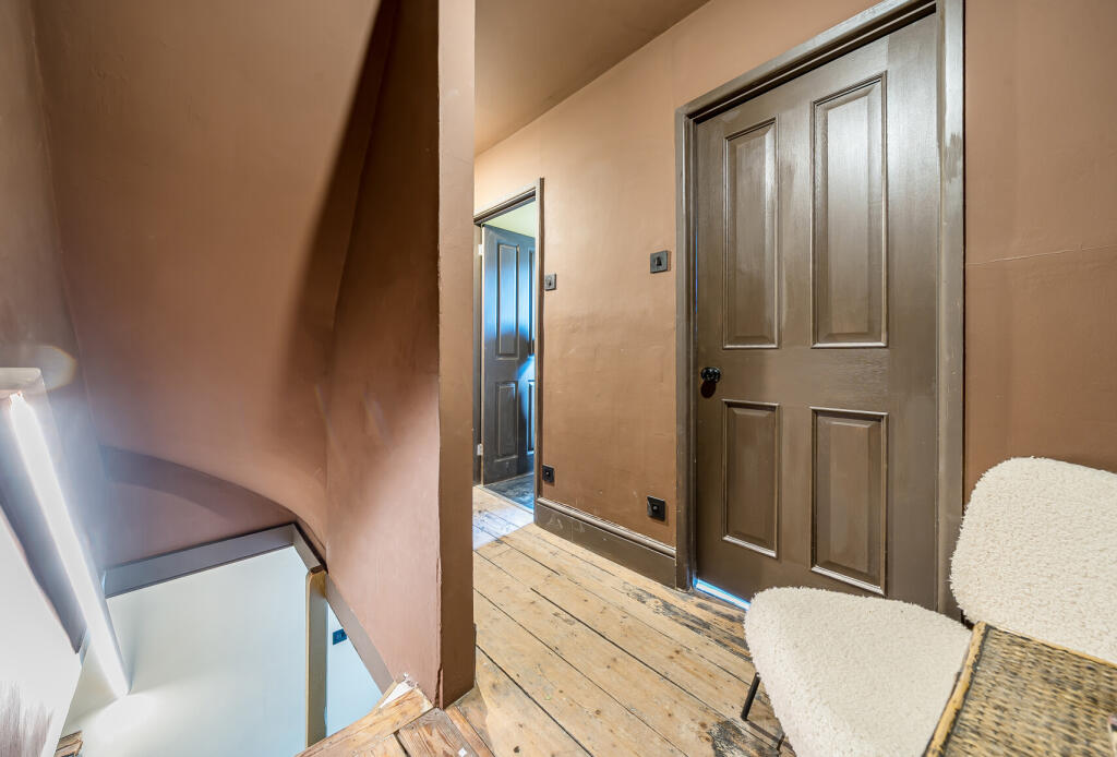 1341918-18-68af0a...