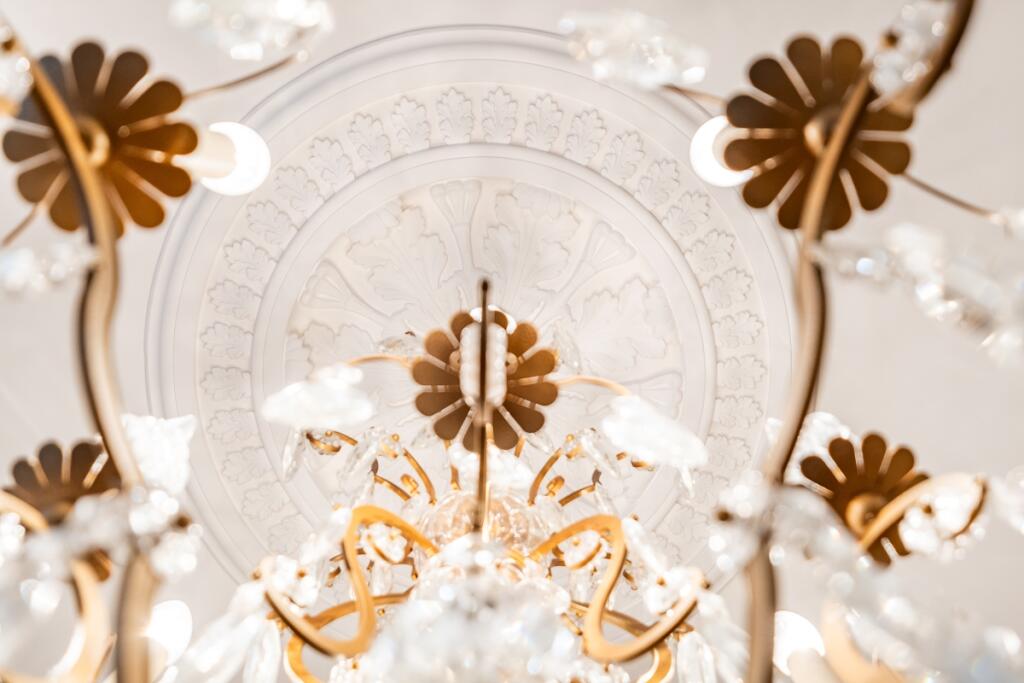 Chandelier 