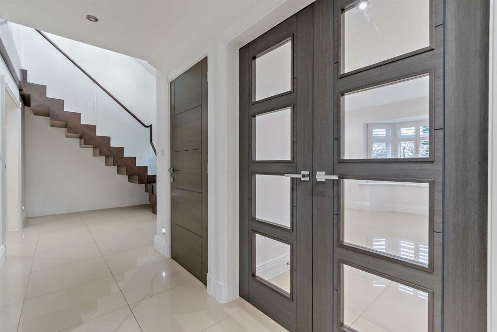 8629922-interior30-800.jpg