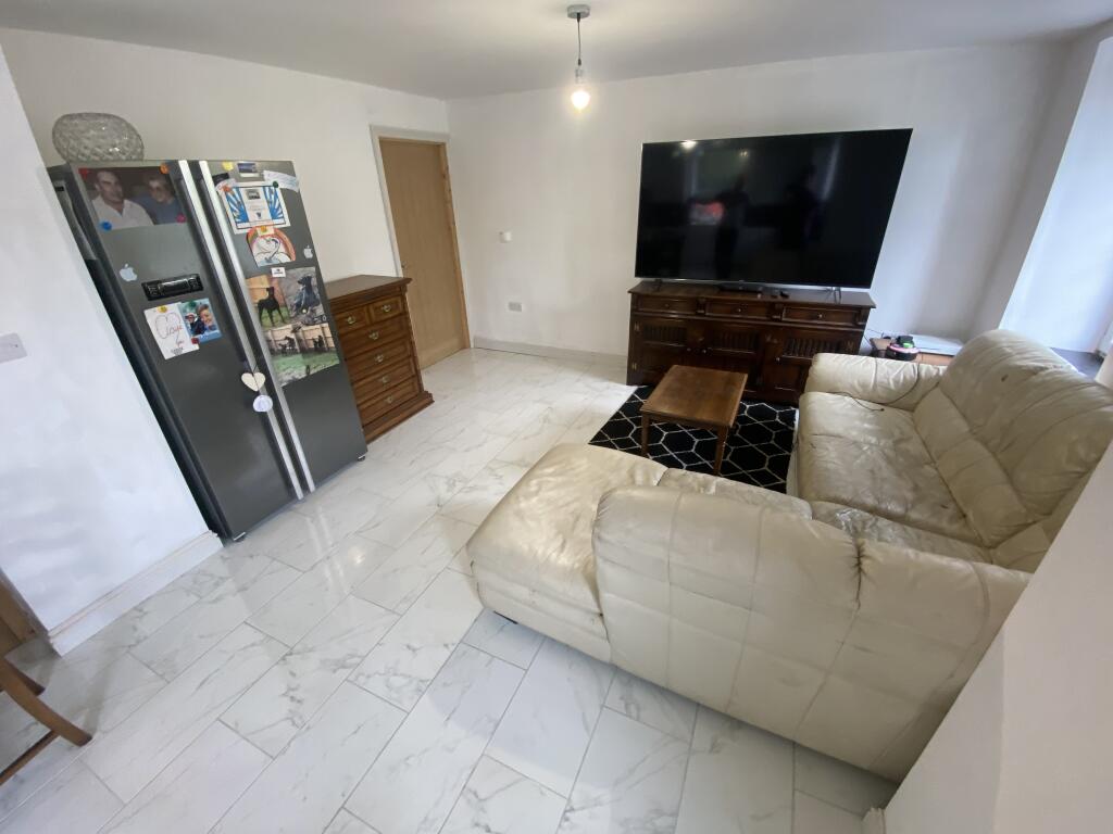 Living Area T202509121448.jpg