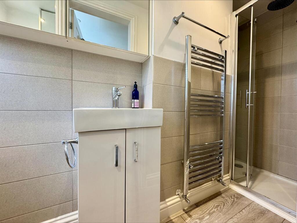 processed-A8C6AF7B-18D9-489B-BC0F-526032D2D16A.jpe