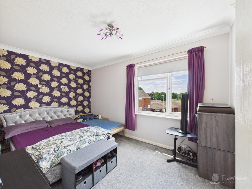 Principal Bedroom- Mark Stephens EweMove Newmarket