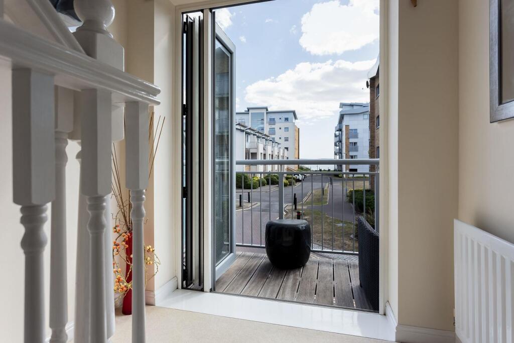 2BroomhillWay-ph28_web72.jpg