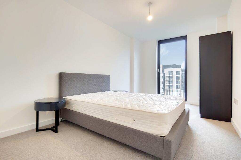 10_Bedroom_2_6
