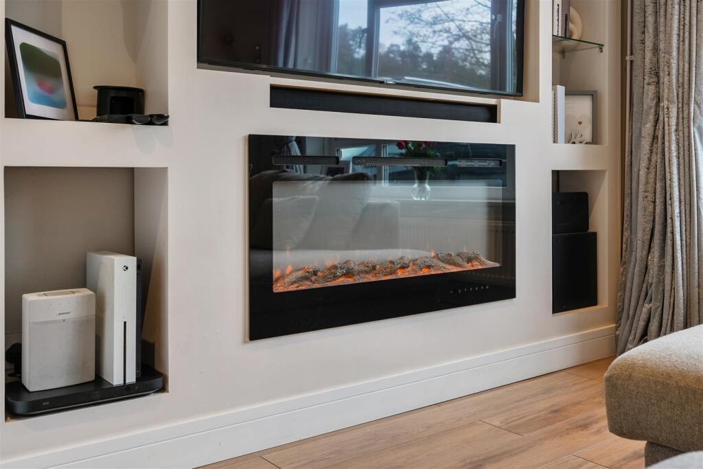 DALE VIEW, 45 (1).jpg