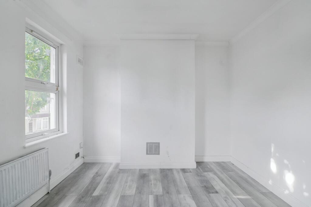 13 Tavistock Road, Stratford, London E15 4ER