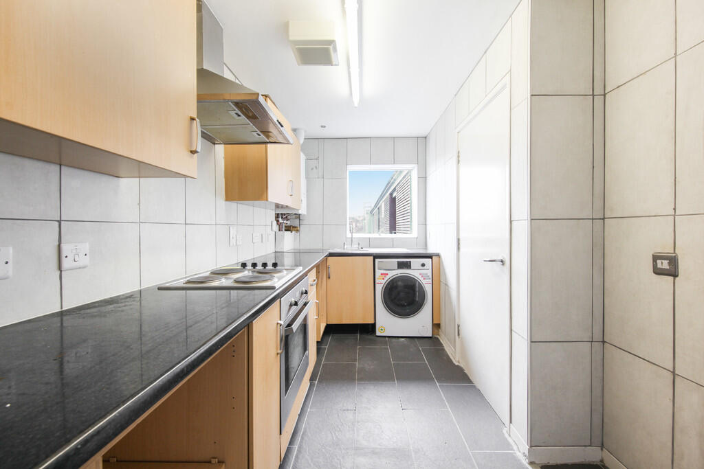 24 Airco Close - ...
