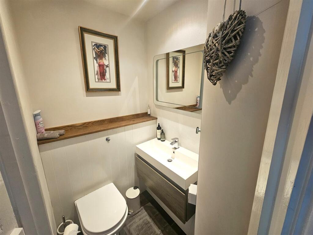 En Suite.jpg