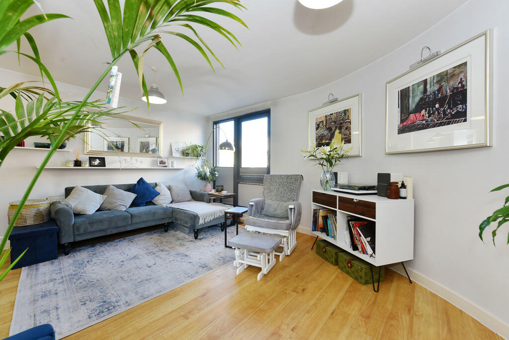 1 Morgan Court (7...