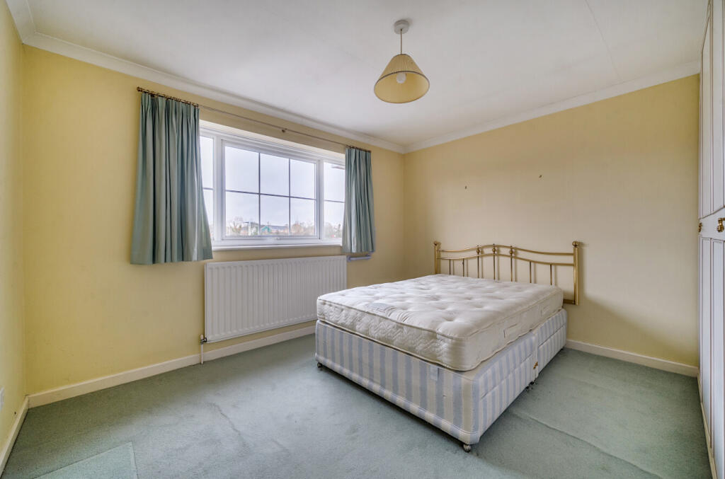 1385811-10-693c01...