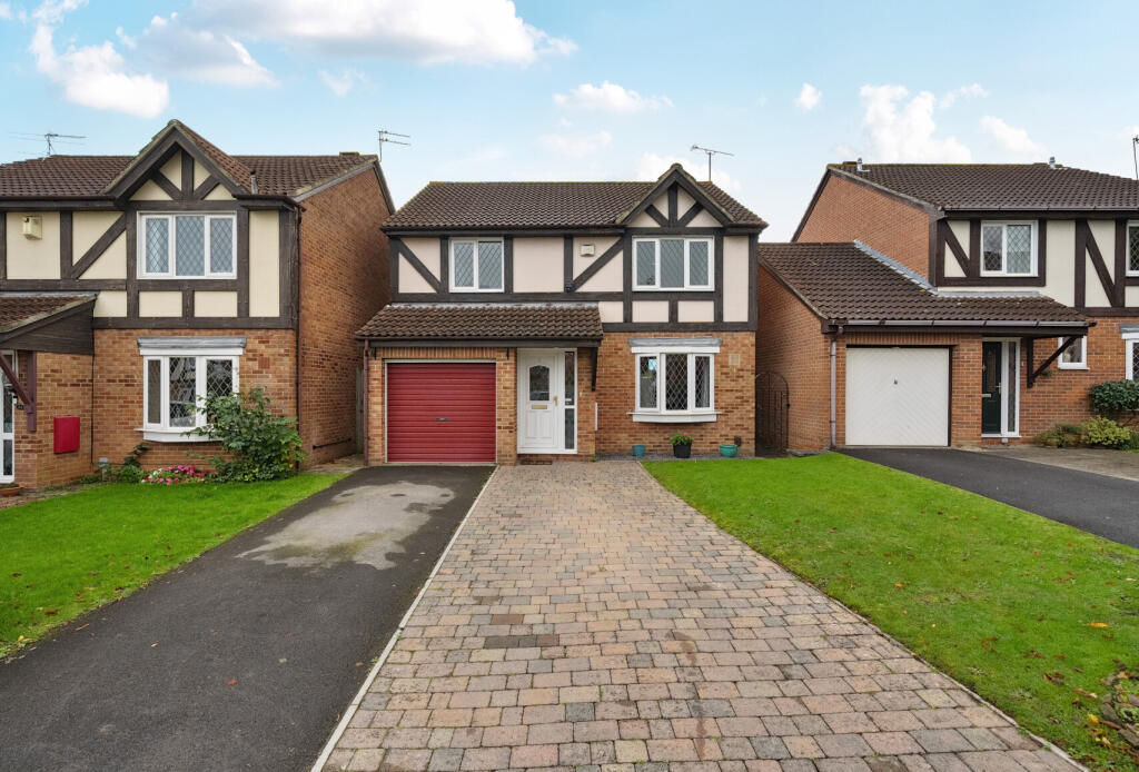 1372915-6-68fb5b5...