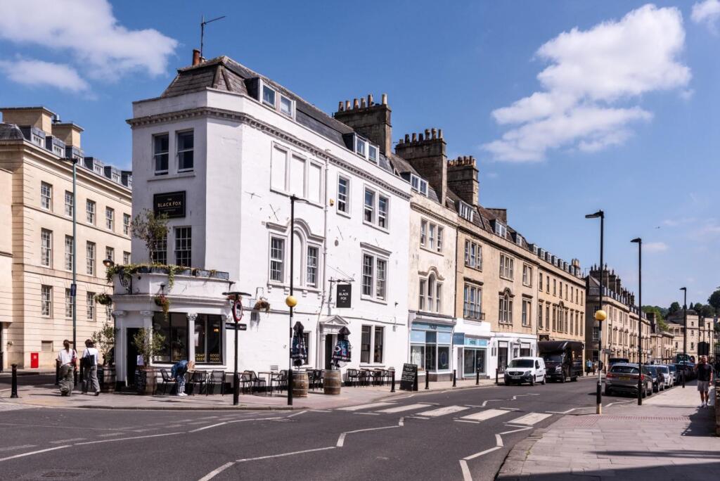 Flat 3, 9 Lower Borough Walls, Bath BA1 1QR-1.jpg