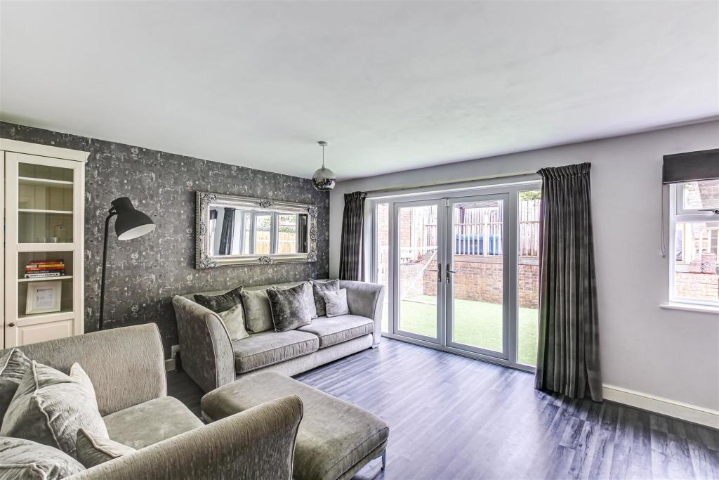 Sitting Room.jpg