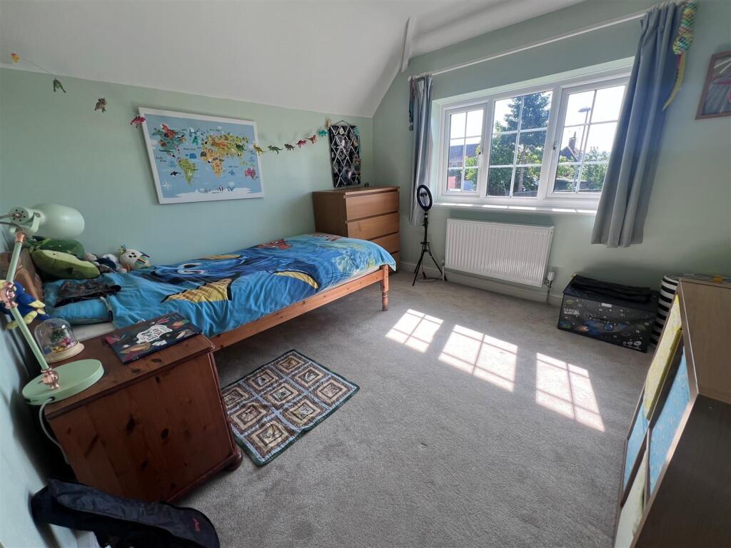 Bedroom 3.jpg